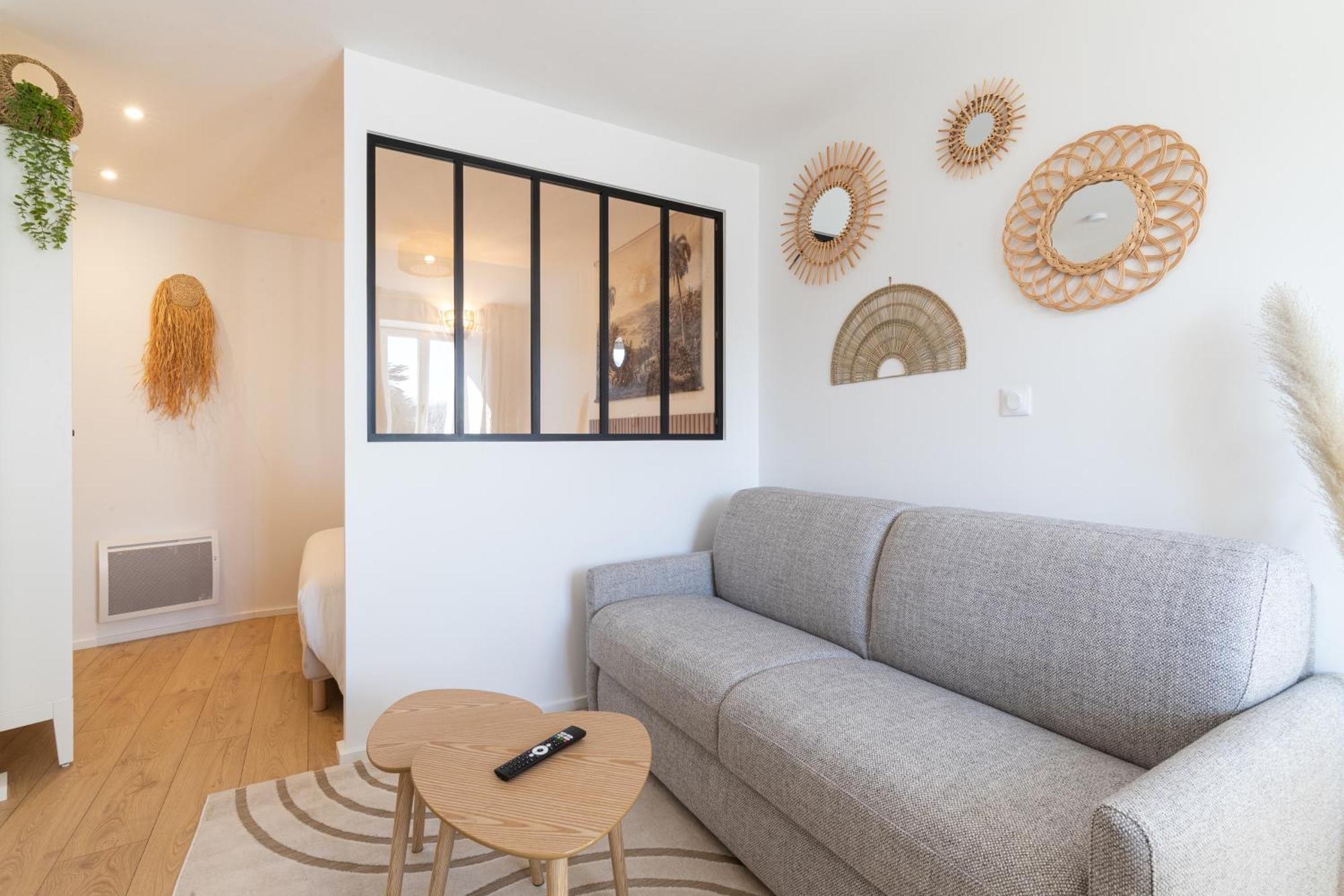 Sept Iles - - Centre-ville - Tv Appartement *